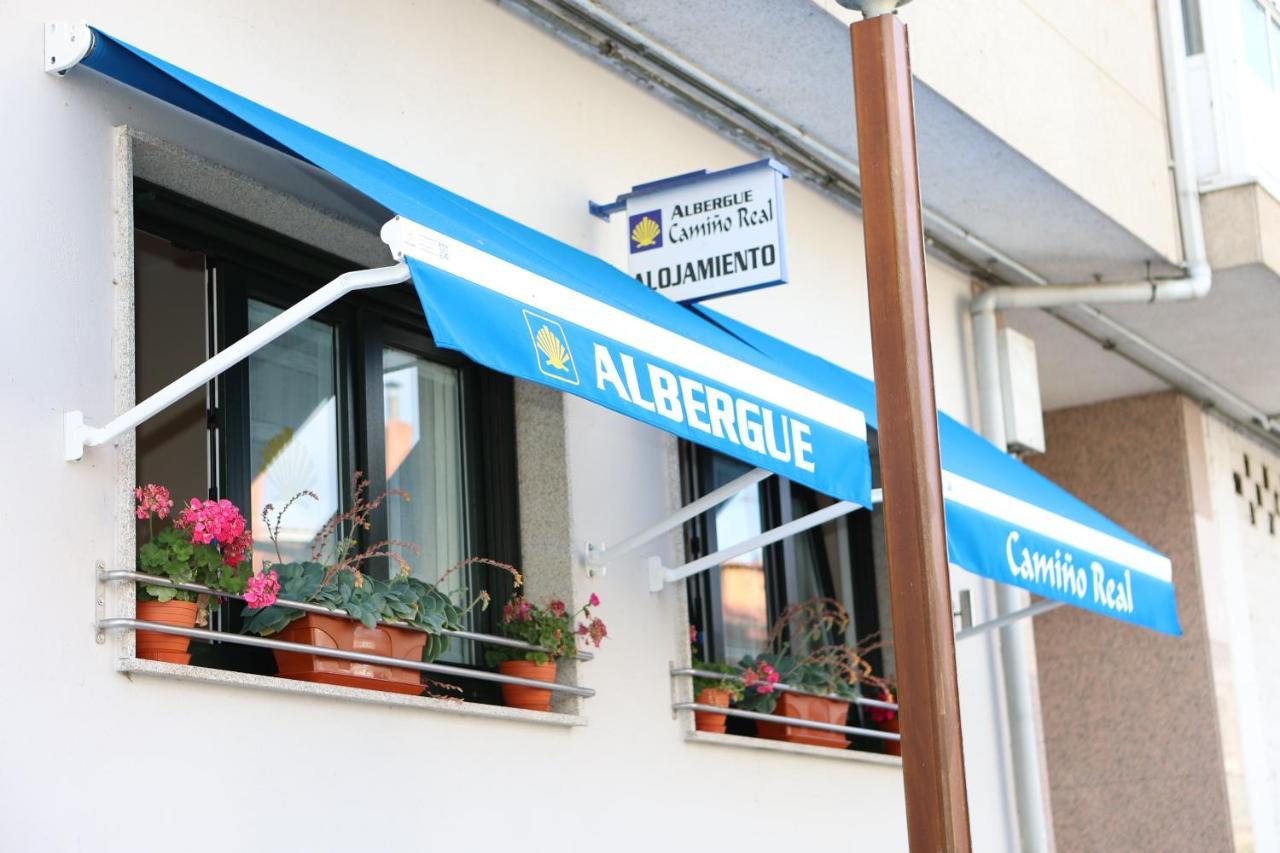 Albergue Camino Real Sigueiro Exteriör bild