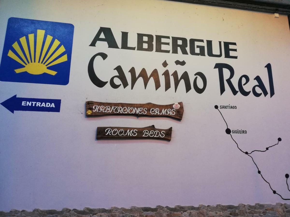 Albergue Camino Real Sigueiro Exteriör bild